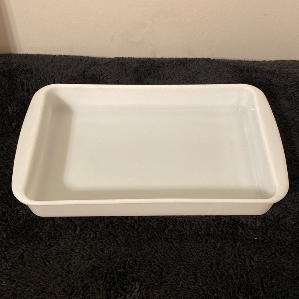 Vintage Pyrex White Baker 232 Opal Milk White Glass Bakeware
